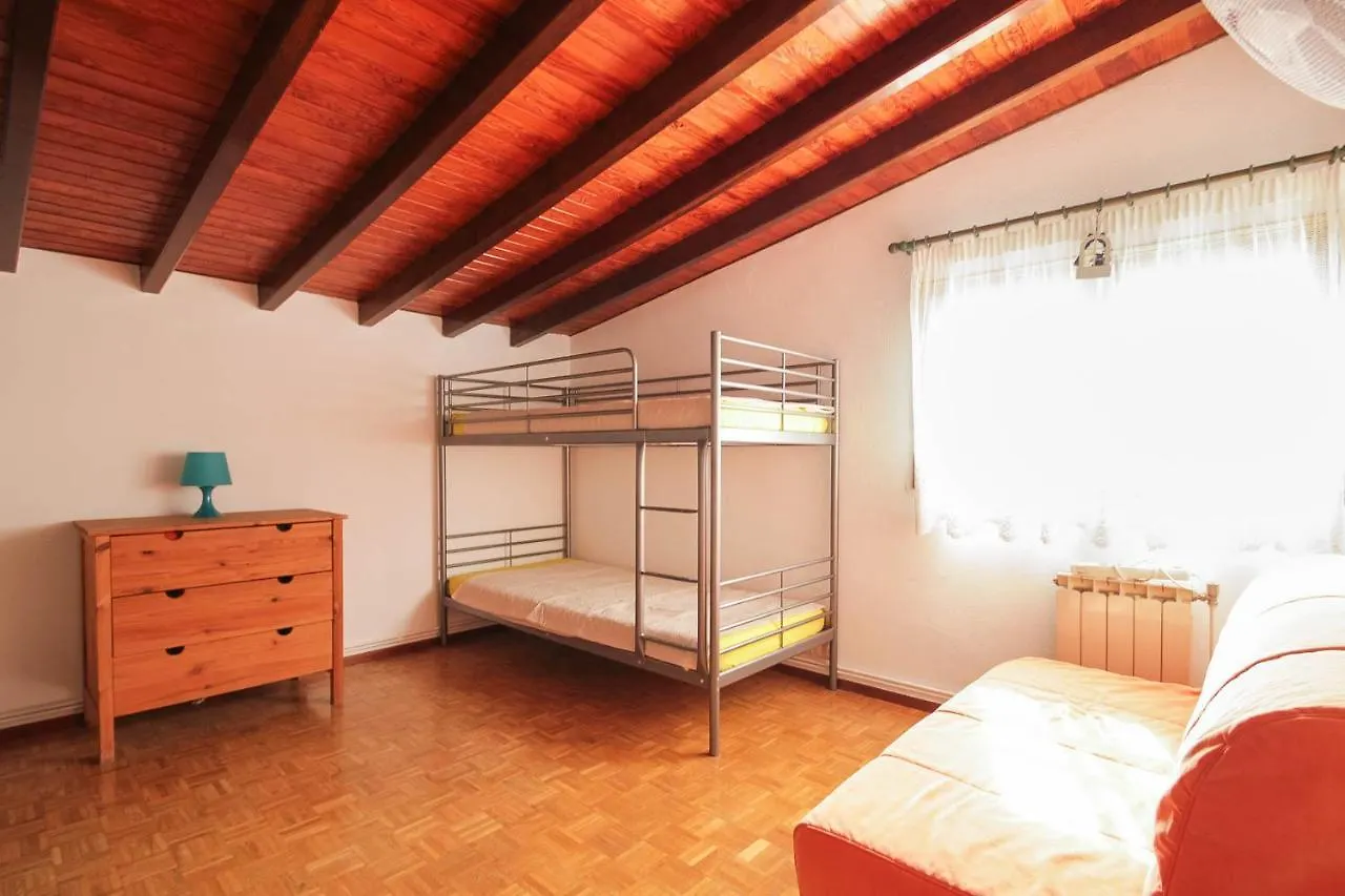 Villa Ojuelos Vega de San Mateo Holiday home